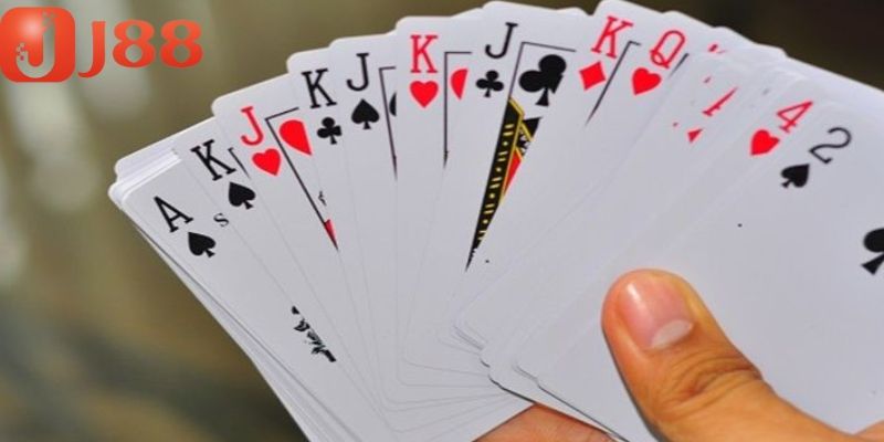 Mách bạn cách chơi tiến lên bất bại từ chuyên gia